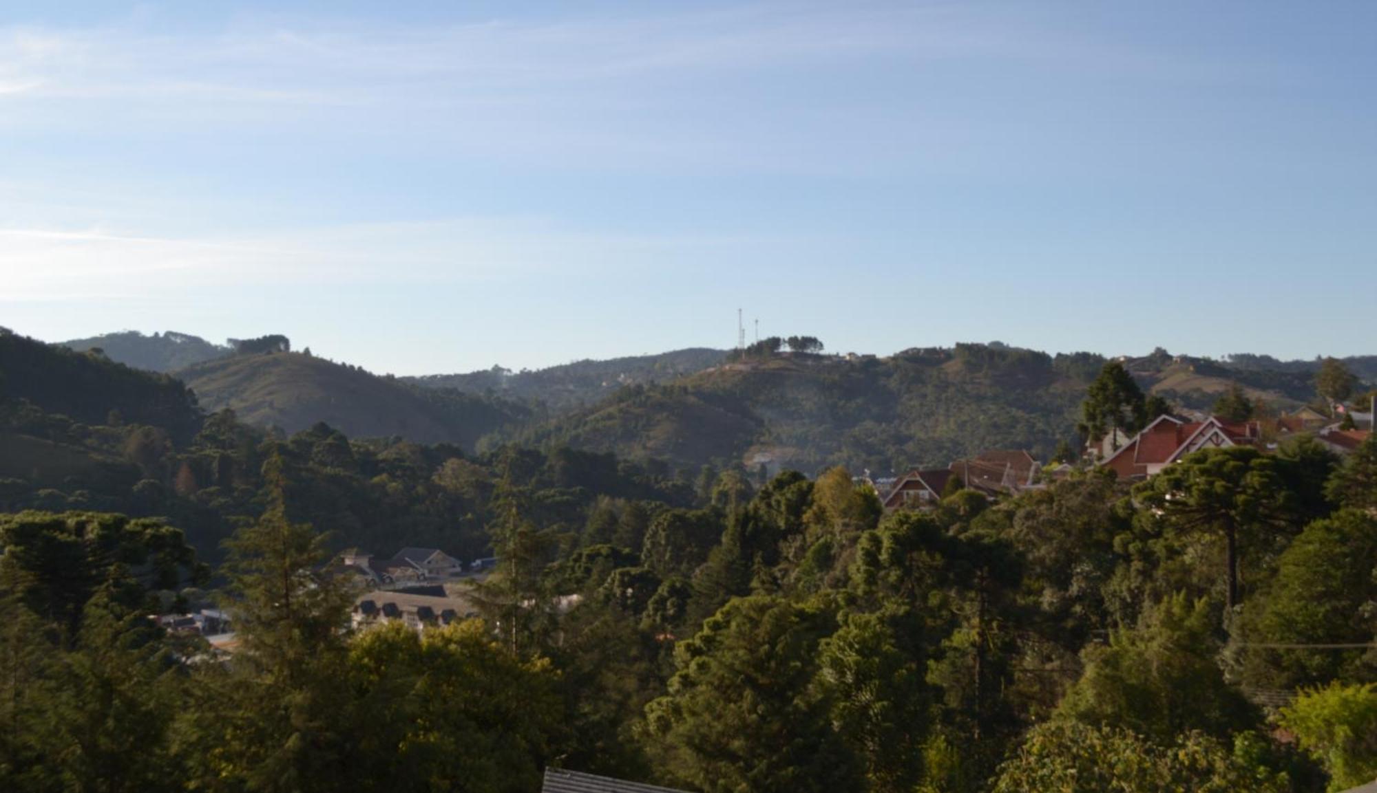 Pousada Alpes Da Serra Campos do Jordão Buitenkant foto